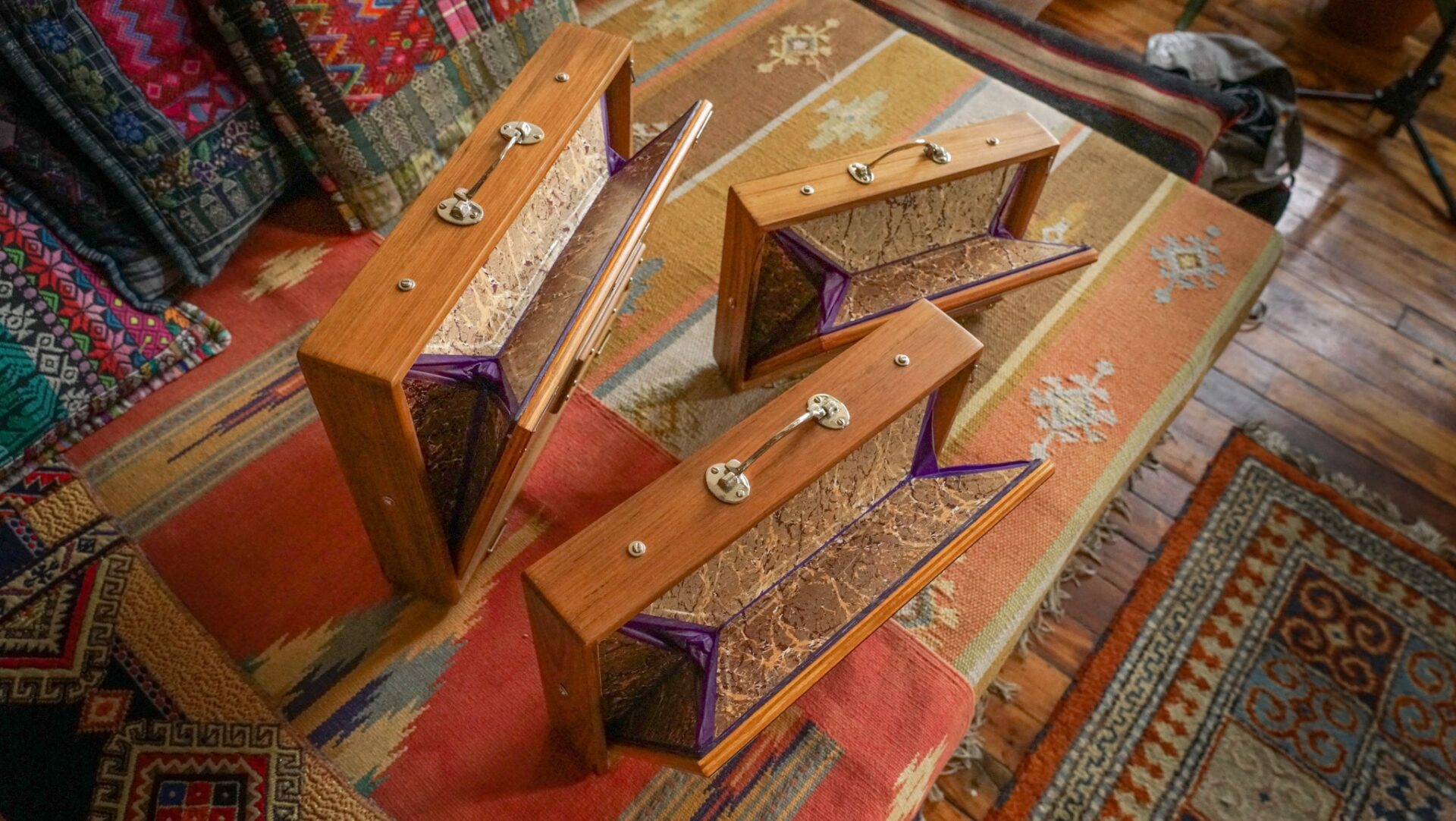 Shruti Box by Monoj Kumar Sardar & Bros. 3 Sizes Available Didge